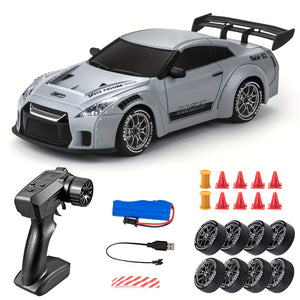 Coche de drift ecala 1:24. Facil de manejar. Mucha potencia.